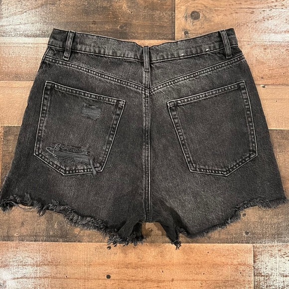 Garage Short Vintage/Cut Off Vintage Shorts - Picture 3 of 6